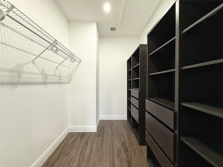Building Photo - 16562 SW 71st Ter