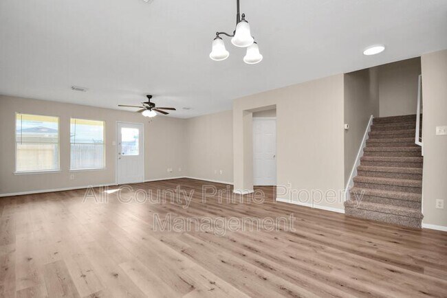 Building Photo - 21910 Willow Shade Ln