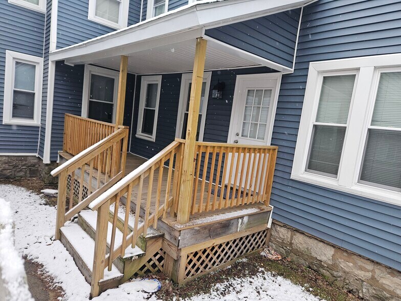 Building Photo - 53 Orchard St