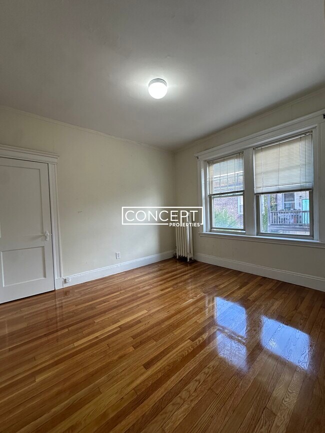 Building Photo - 1788 Beacon St