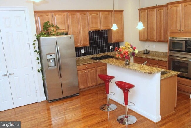 Building Photo - 623 Hurdle Mill Pl