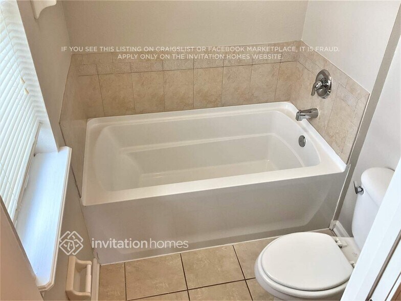 Building Photo - 1664 Night Owl Trail