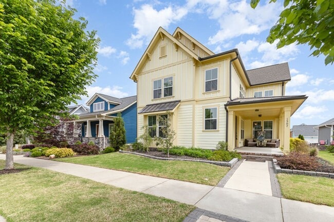 Primary Photo - Exclusively Offered by Muse Realty Rentals...