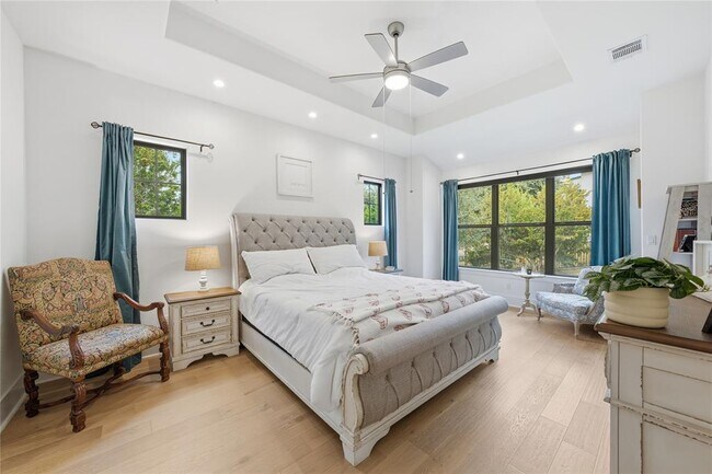 Building Photo - 321 Sweet Grass Ln