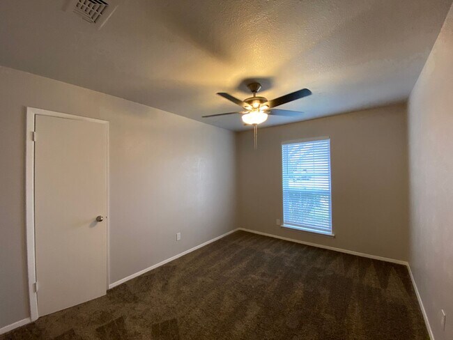 Building Photo - Homes for Rent, Watauga Texas North Fort W...