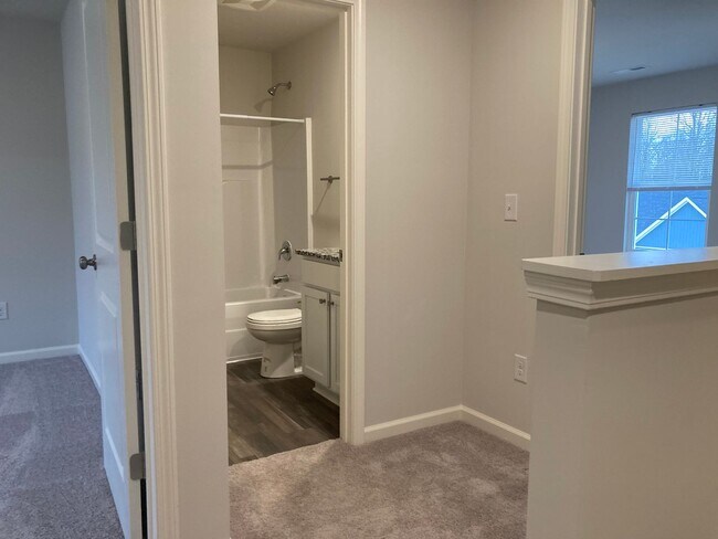 Building Photo - New & Improved Price!