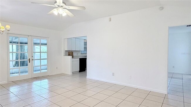 Building Photo - 302 Soldier Sq