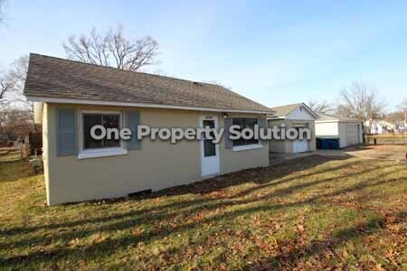 Primary Photo - 4539 E 25th Ave