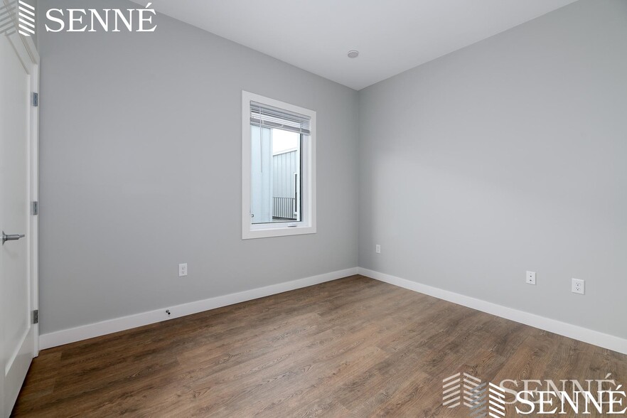 Building Photo - 3 Ward St