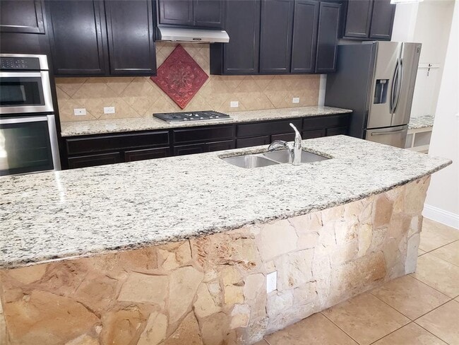 Building Photo - 8305 Turning Trail