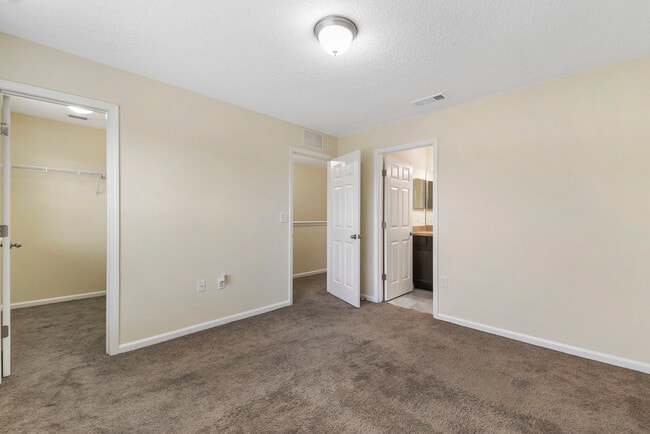 Building Photo - 266 Moultrie Village Ln