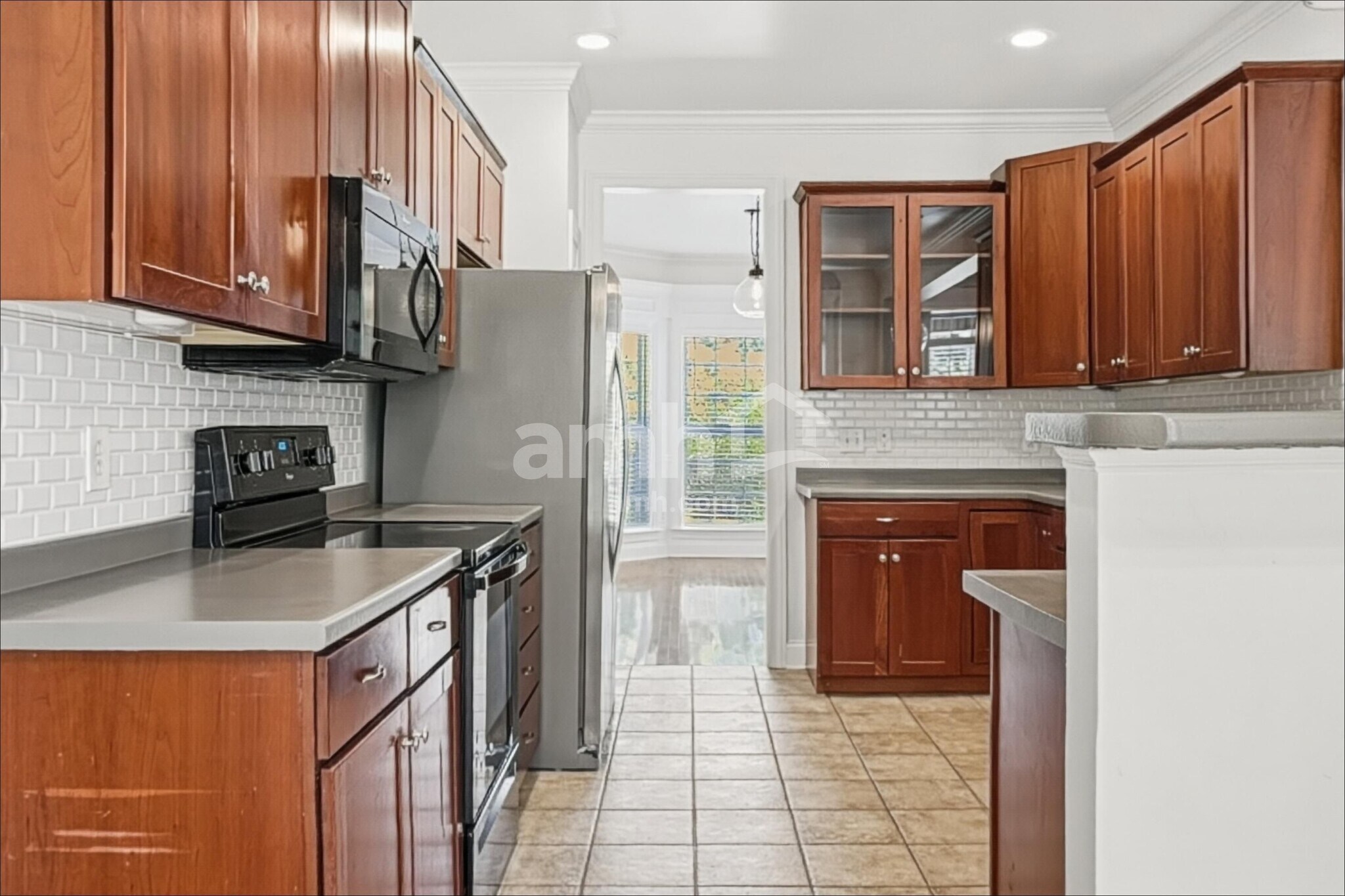 Building Photo - 3024 Silver Springs Ct