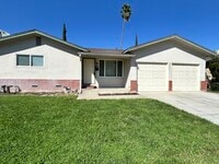 Building Photo - 5777 Mohican Dr