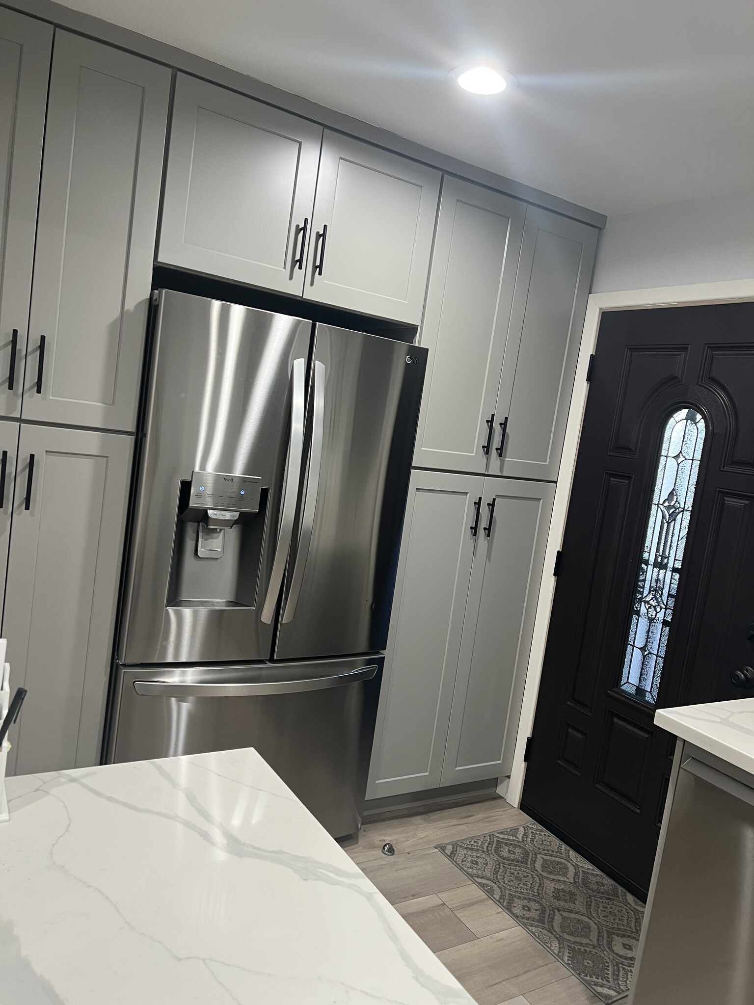 Building Photo - 429 E Providencia Ave