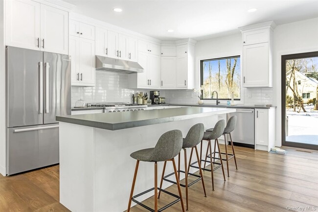 Building Photo - 1745 Stars Rd