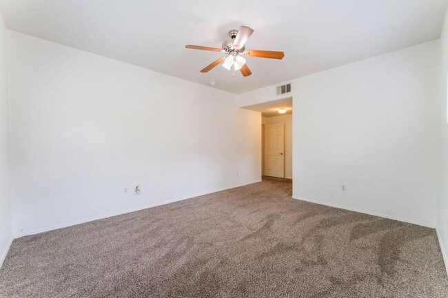 Building Photo - Beautiful, upgraded 2 story townhouse unit...