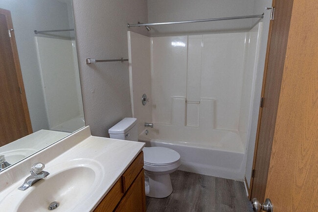 Building Photo - 1507 Native Dancer Ct