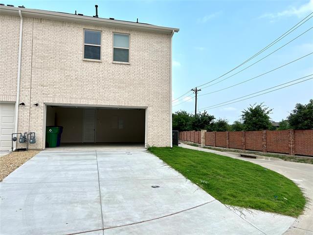 Building Photo - 4728 Corriente Vista Ln