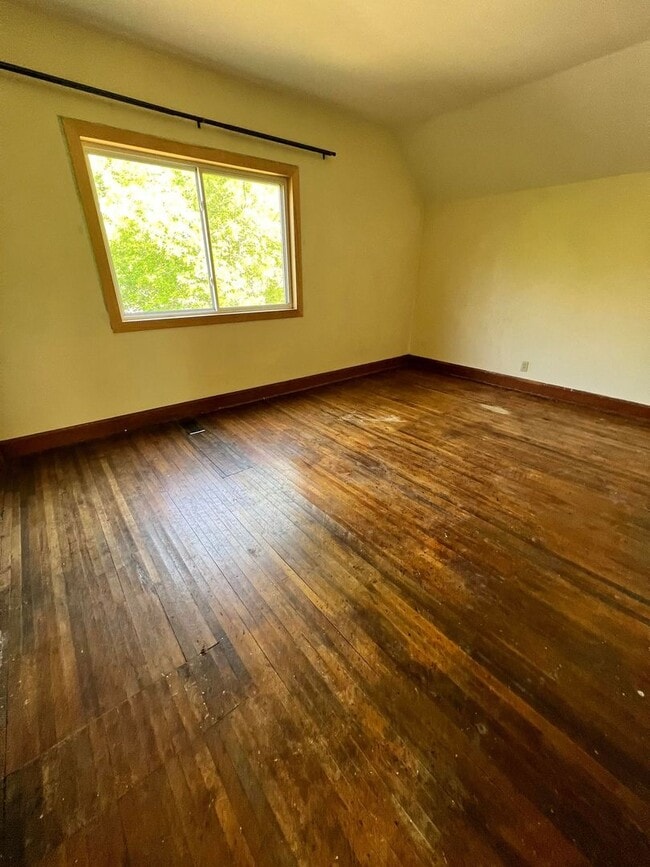 Building Photo - 1718 New St