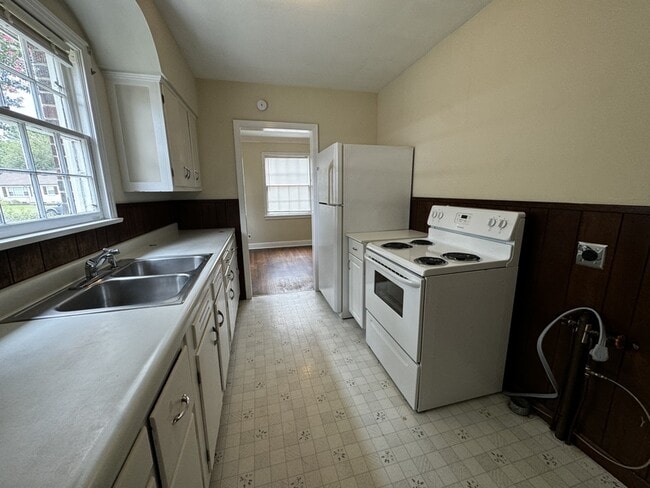 Building Photo - 3634 Autumn Ave