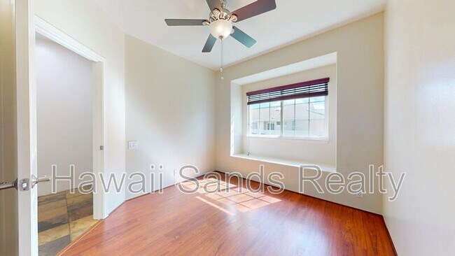 Building Photo - 91-762-762 Launahele St