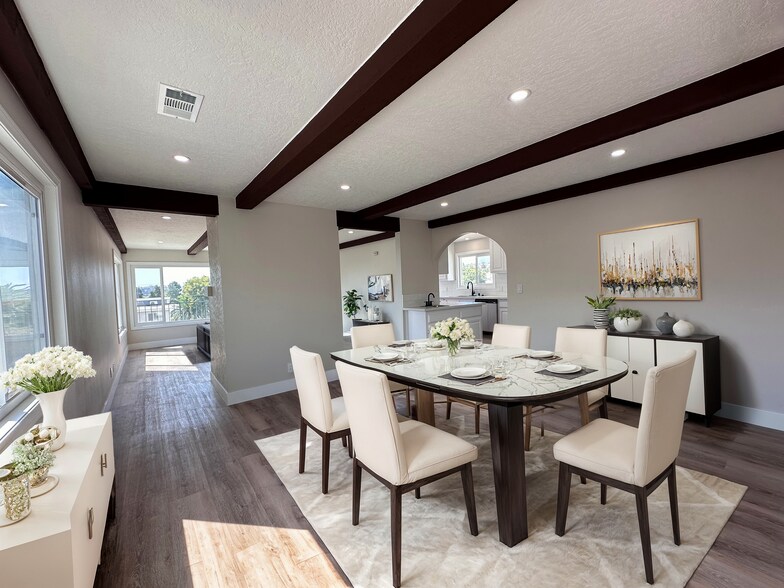 Dining room - 770 W 2nd St