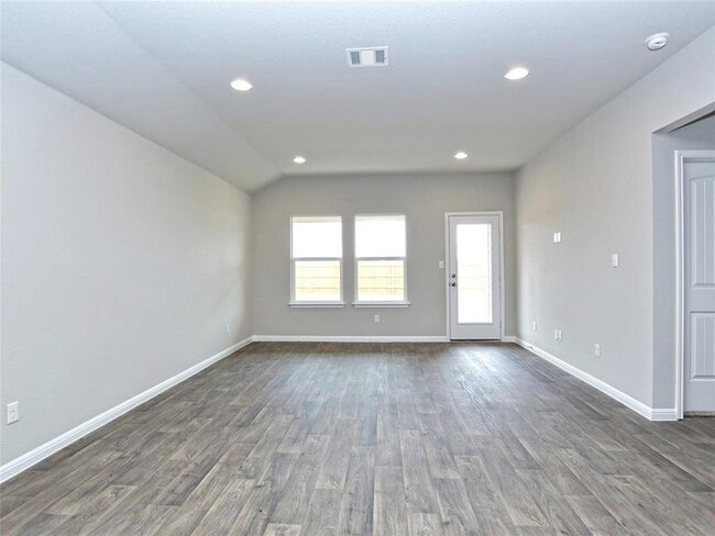 Building Photo - 708 Roaring Fork Ln