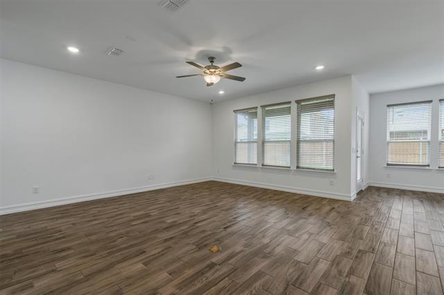 Building Photo - 4809 Pendrell Ave