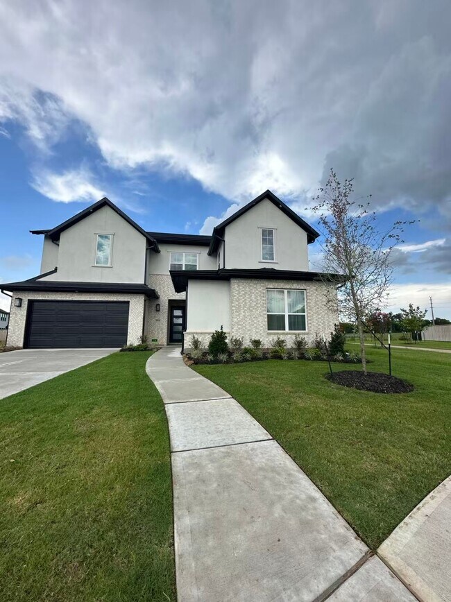 Building Photo - 4906 Tanyard Manor Dr