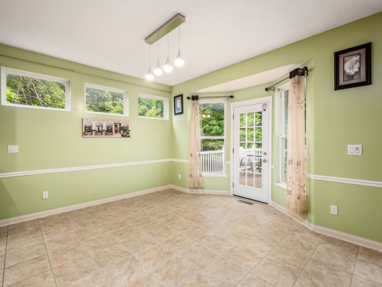Building Photo - 3110 Autumn Applause Dr