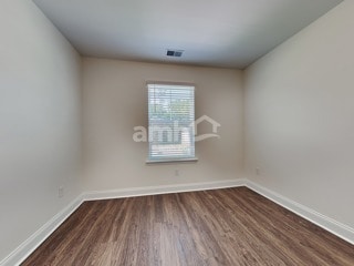 Building Photo - 309 W Cartess