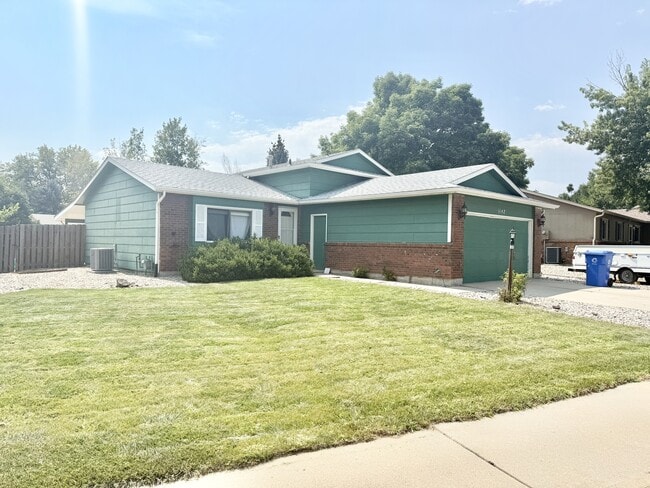 Building Photo - 1142 Silver Fir Dr