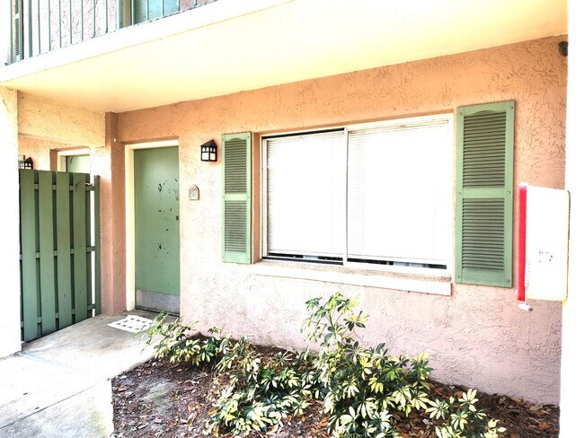 Primary Photo - 1 BR/1 BA Condo; Ground Floor Unit; All-Ti...