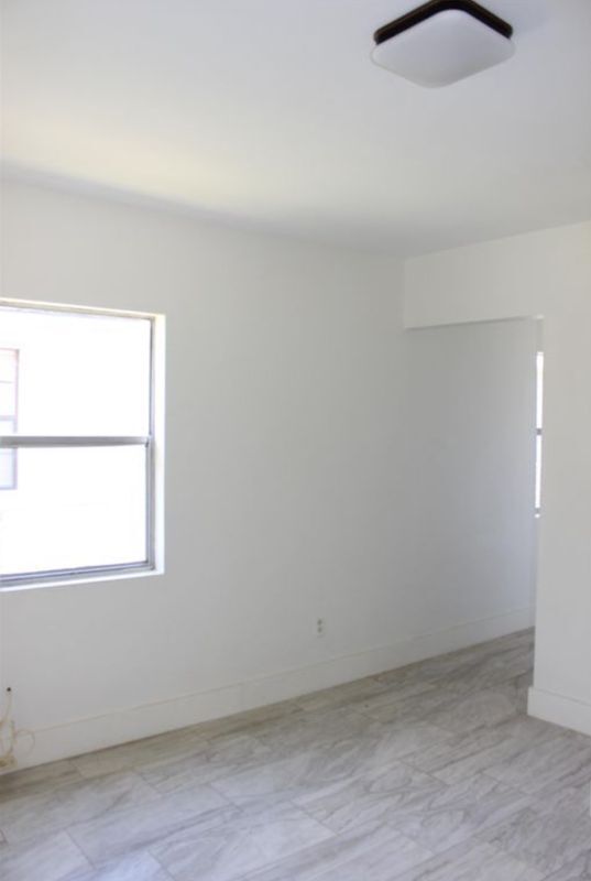 Building Photo - 2141 Poppy St