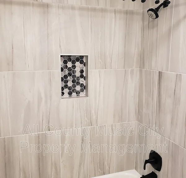 Building Photo - "Charming 3-Bedroom Retreat in Nashville – Cozy Living with 1,061 Sq Ft of Comfort!"