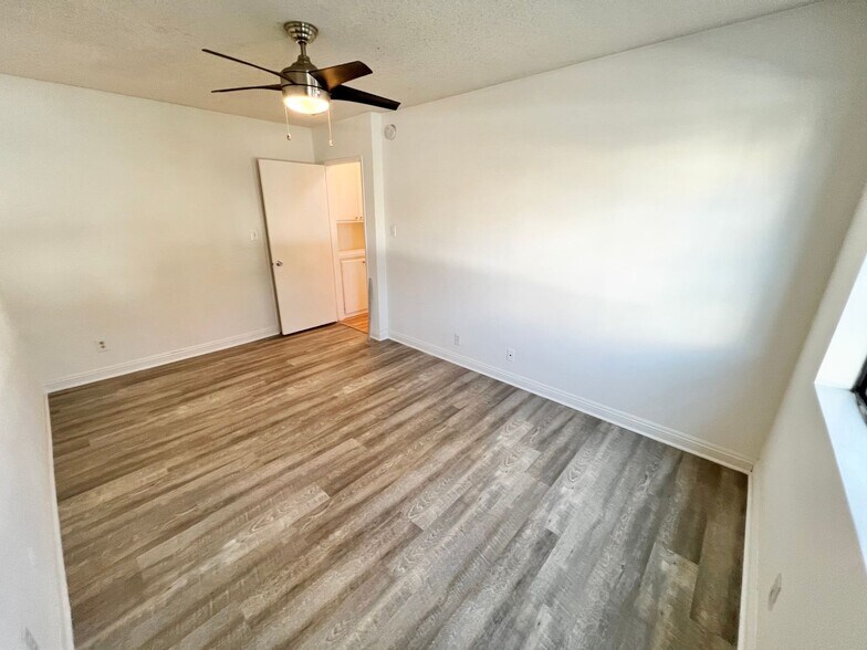 Building Photo - 3601 Keystone Av