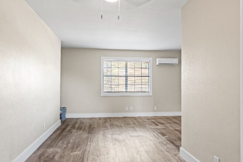 Building Photo - 4460 Old Mission Rd