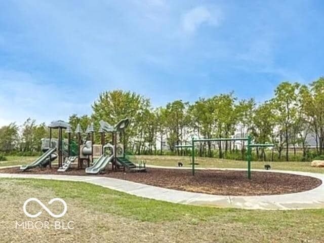 Building Photo - 6226 Redwood Dr
