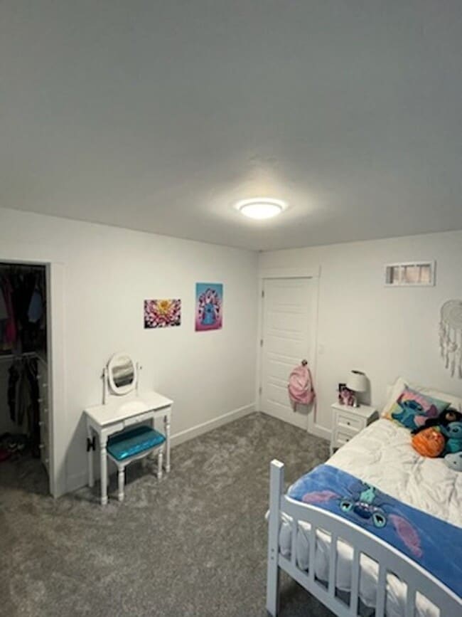 Building Photo - 5172 E Ryanne Wy