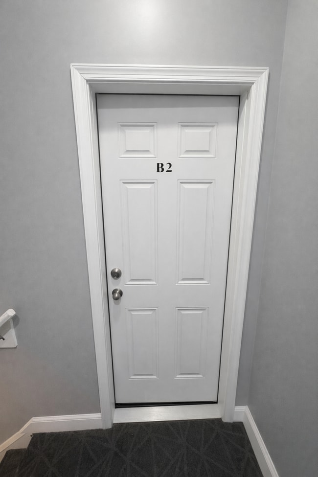 Building Photo - LIMITED-TIME MOVE-IN SPECIAL 525+ Credit Accepted | Only Half of First Month’s Rent + Last Month ...