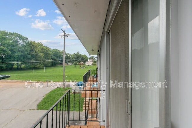 Building Photo - 642 N 31st St