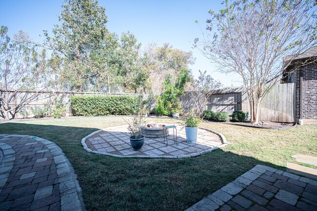 Building Photo - 5802 Caper Shores Ln