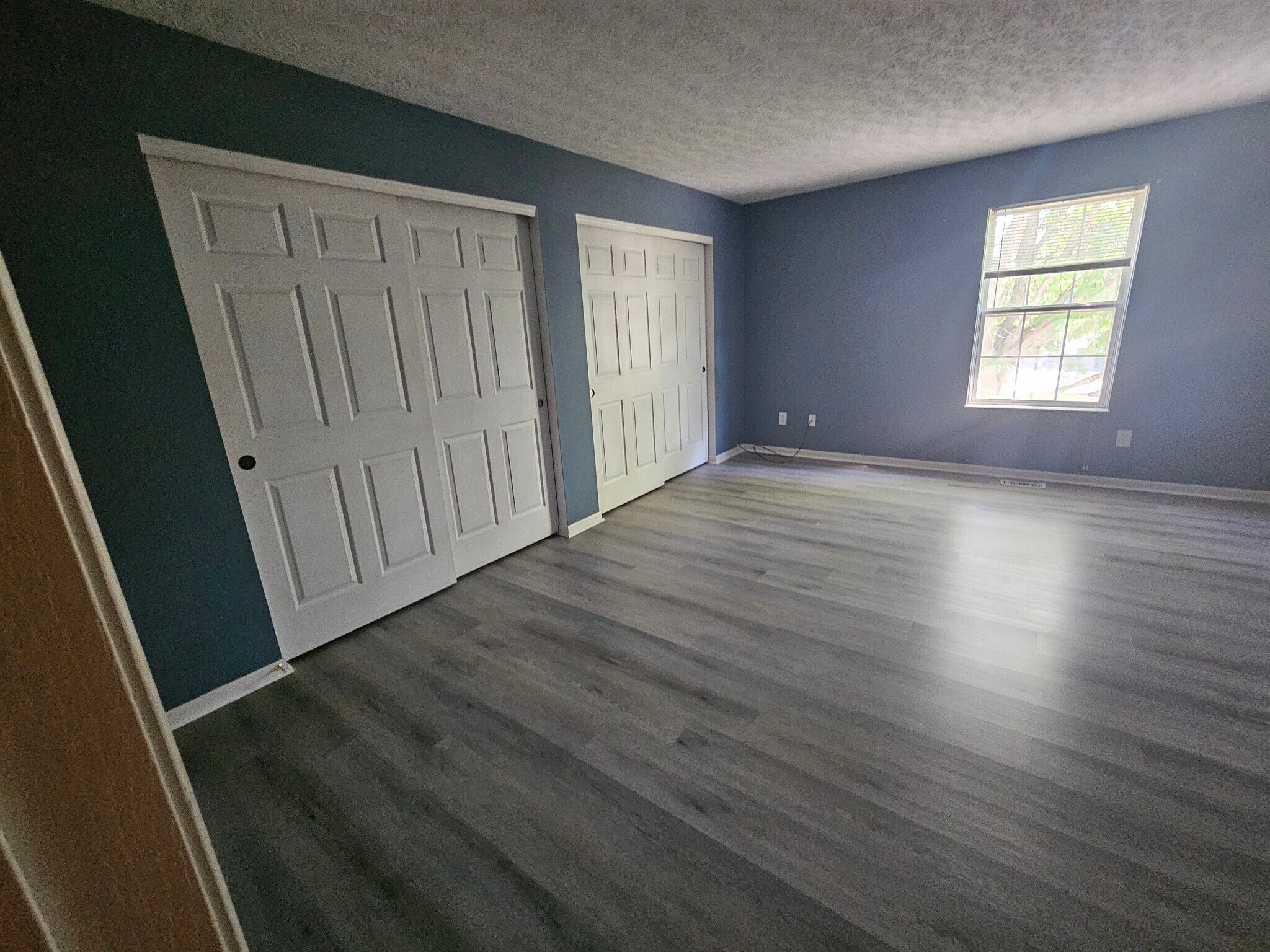Building Photo - 6737 Lagrange Dr