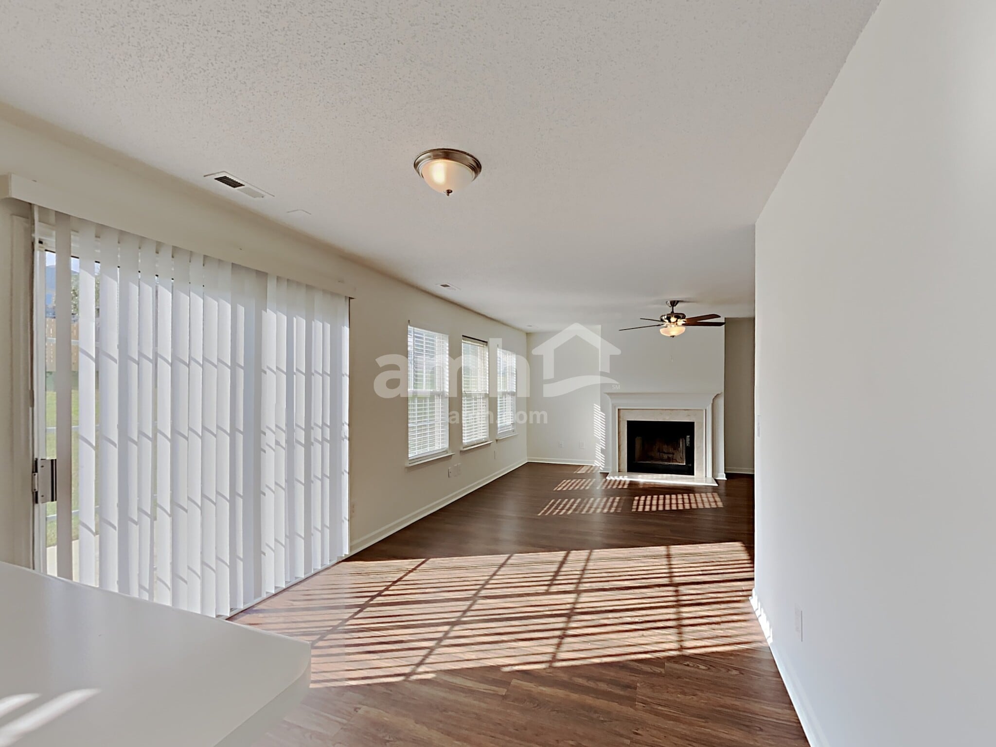 Building Photo - 8017 Wesley Farm Dr