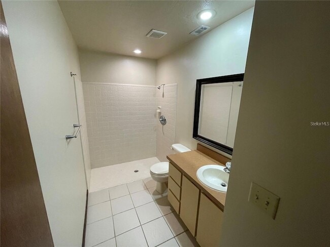 Building Photo - 5213 SW 92nd Ct