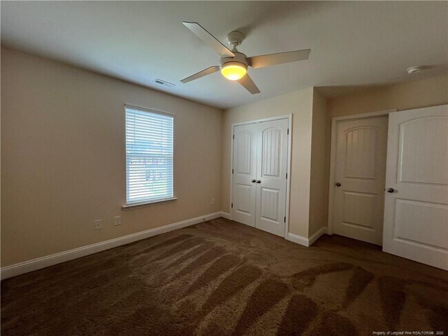 Building Photo - 4411 Low Oak Ct