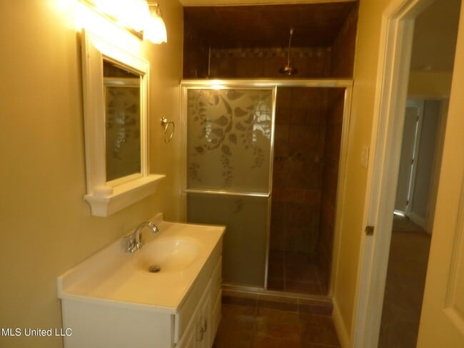 Building Photo - 1109 Old Brookhaven Rd