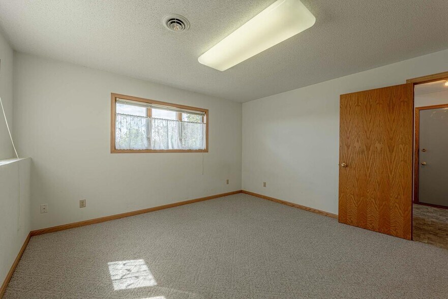 Bedroom 3 - 100 Grossenbacher Ln