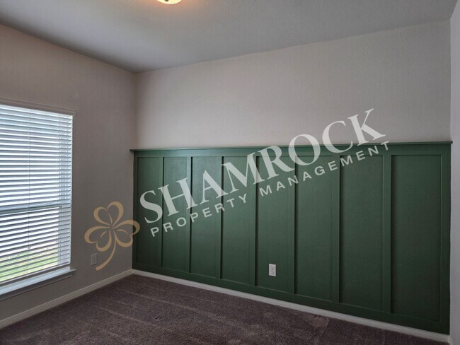 Building Photo - Park Meadows Subdivision