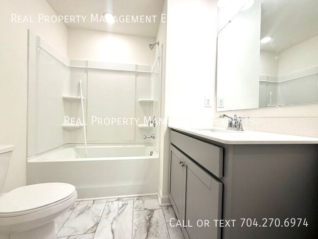 Building Photo - 6017 Rizer Dr